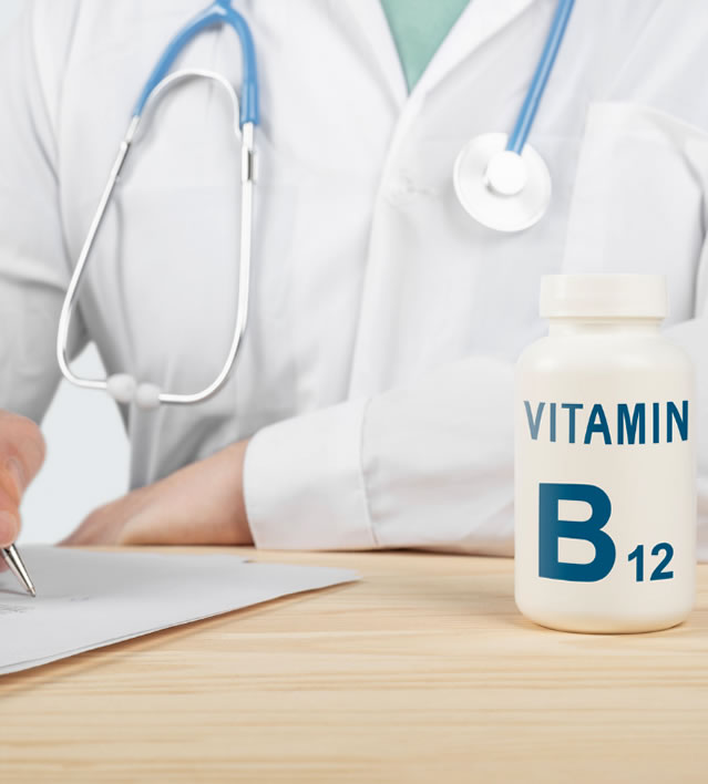 suplement witamina B12 i lekarz